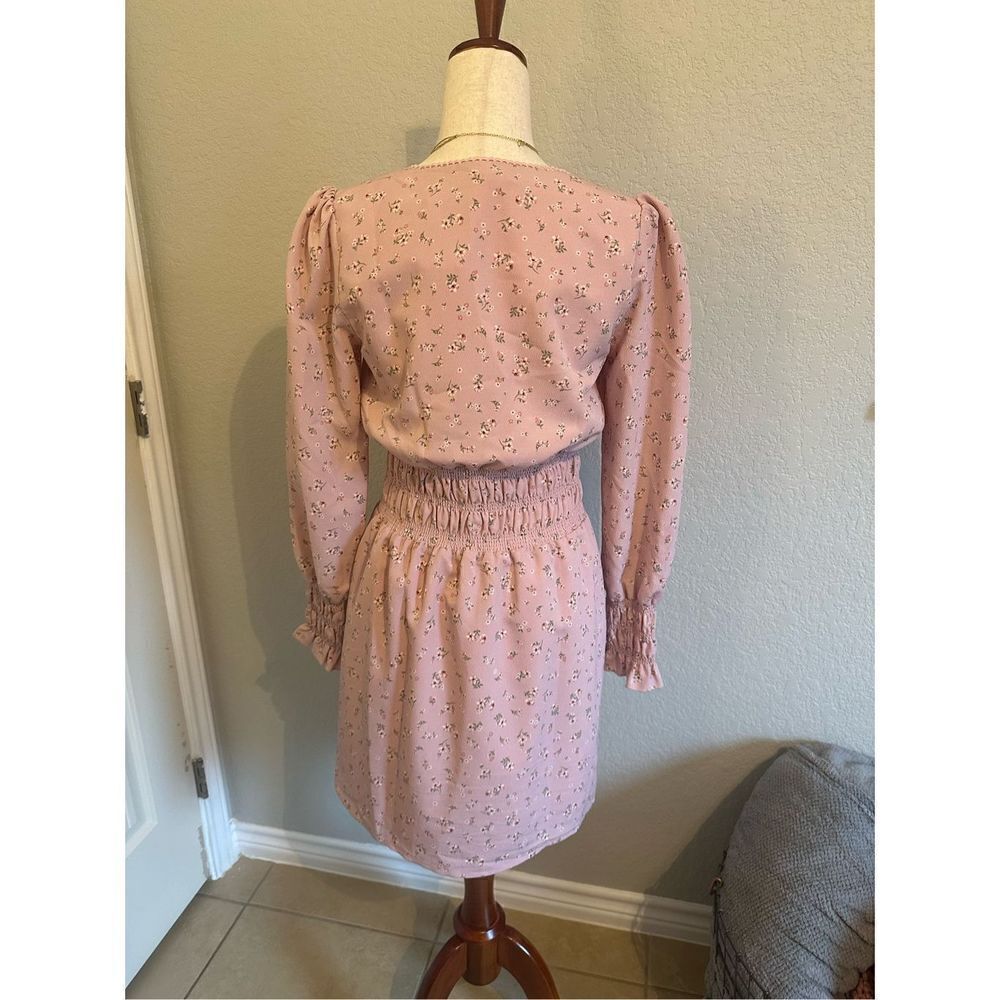 NWT Wayf Delaney Smocked Pink Dainty Floral Dress - Size Small - 91846WCH - Picture 4 of 10